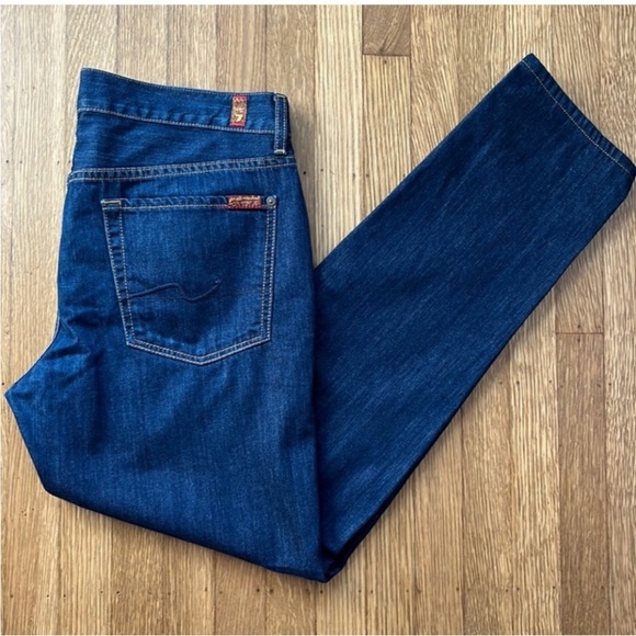 7 for All Mankind Straight Leg Standard Jeans Dark Wash 33 Waist EUC - Picture 2 of 9